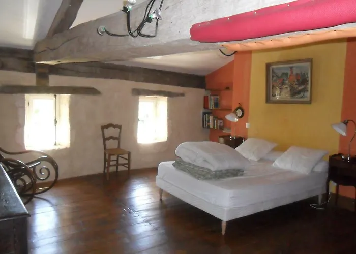 Maison De Bastien بيت ضيافة Lugon et l’Ile du Carney